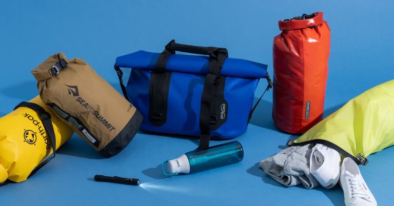 5 meilleurs sacs secs à roulettes de 2024 | Avis sur les coupe-fils